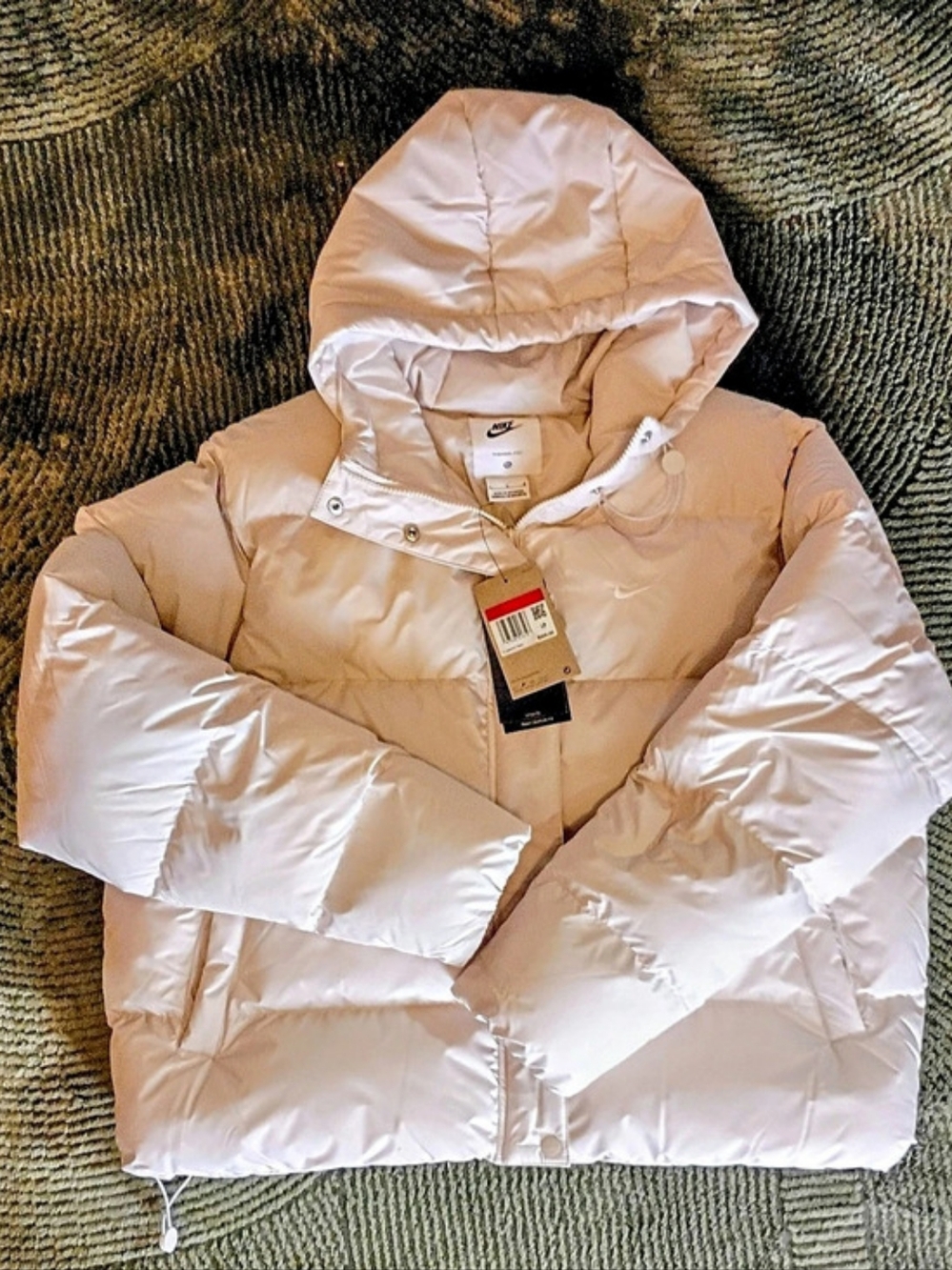 Nike Sportswear Therma-FIT Classic Puffer Jacket White Medium